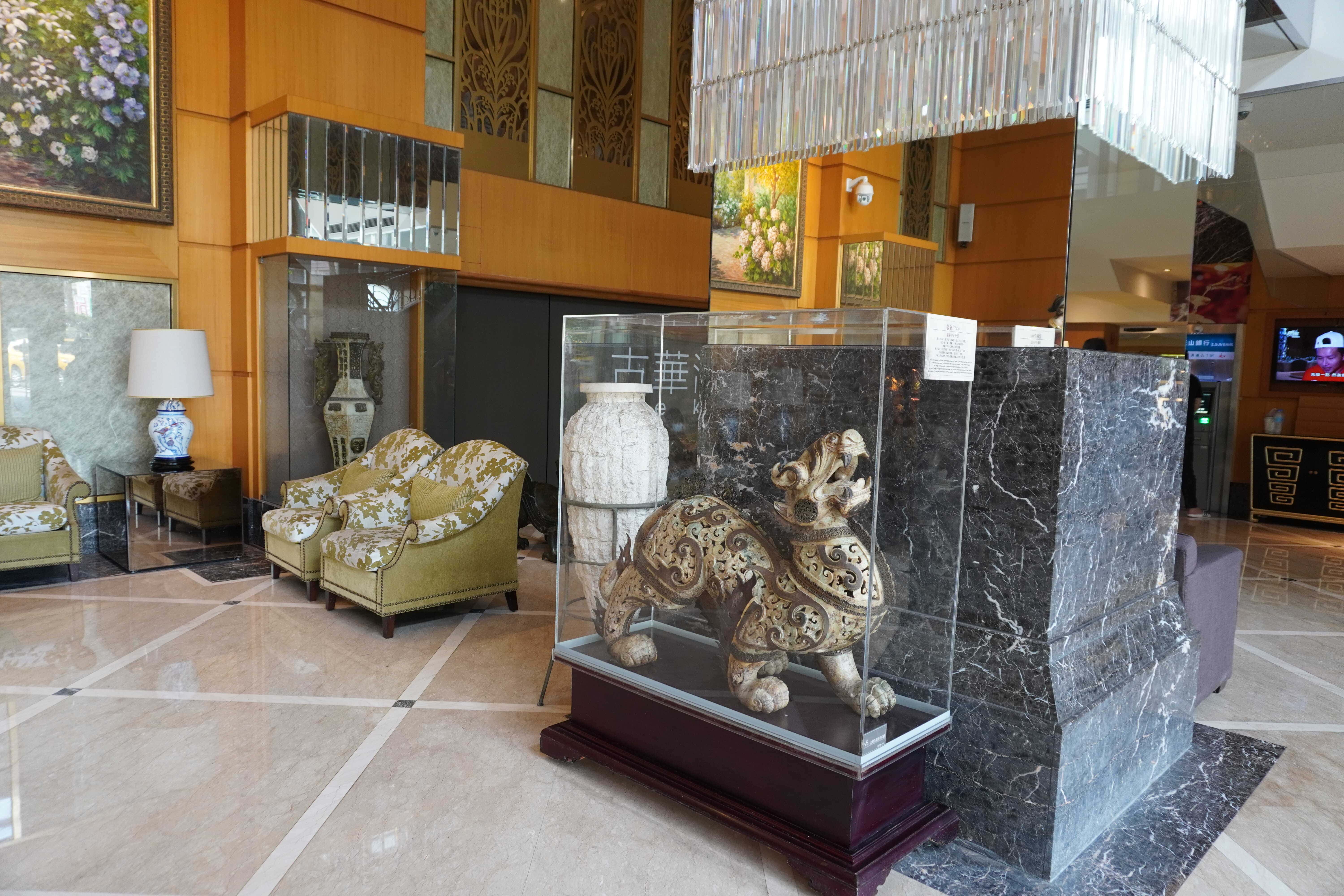 桃園飯店推薦 古華花園飯店hotel Kuva Chateau 平價寬敞五星級桃園飯店 鄰近中壢觀光夜市 熊貓愛吃魚の美食旅行
